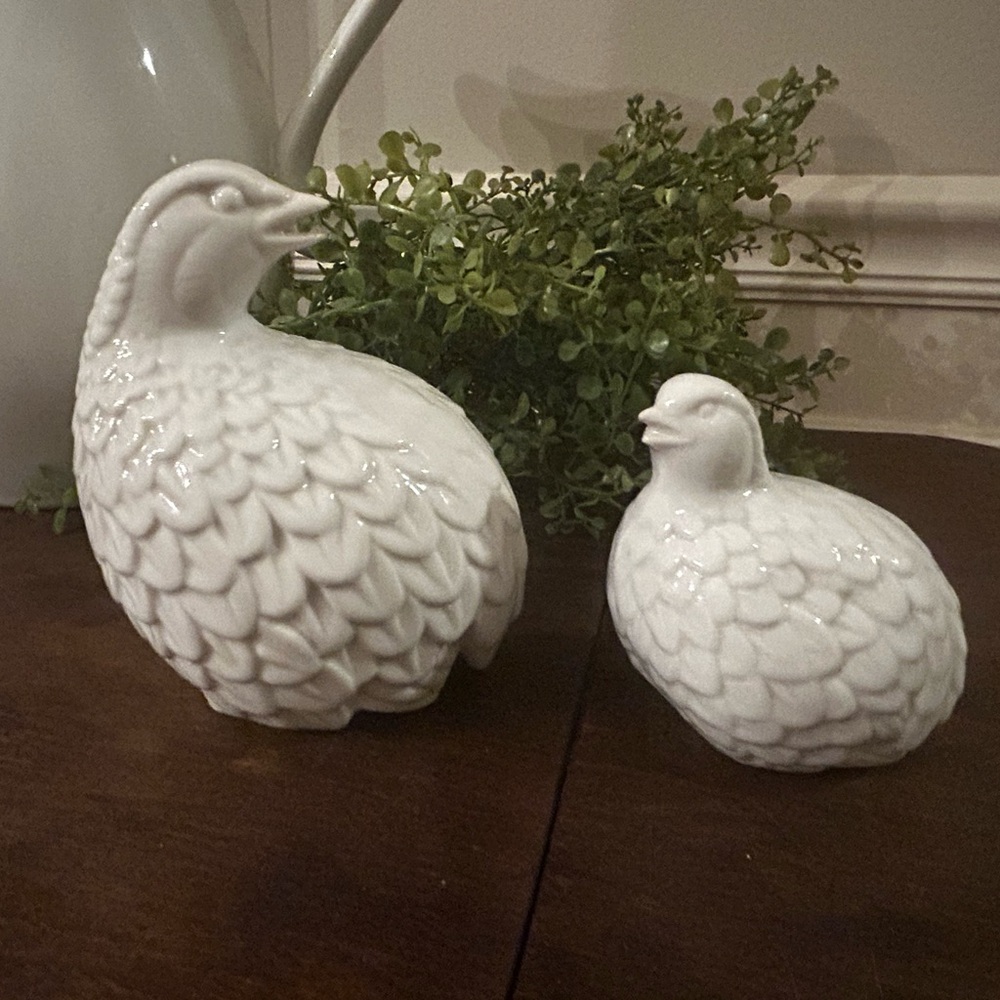 HOMECO Elegant White Ceramic Bird Figurines